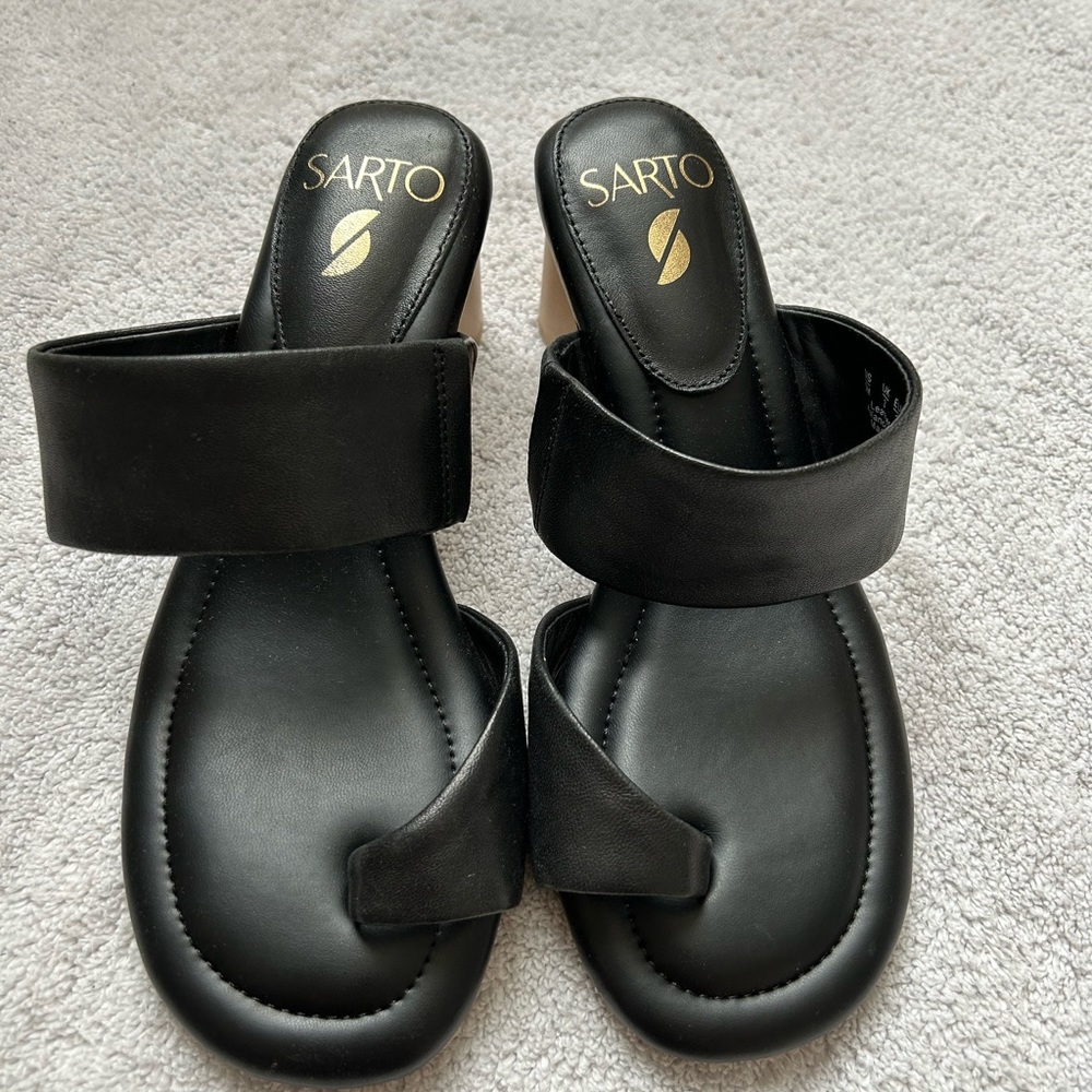 Black Sarto heel shoes floor model